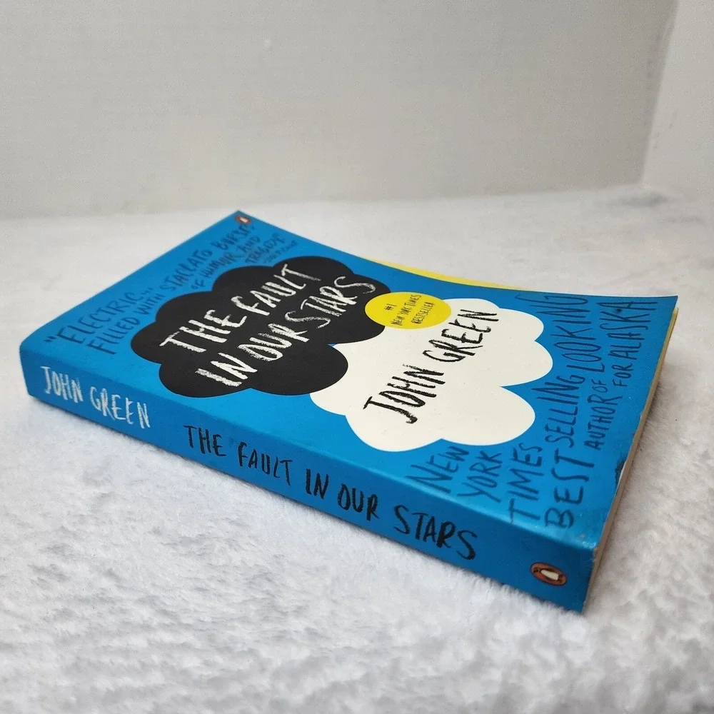 Fault in Our Stars by John Green (2014,‎ Trade Paperback)
